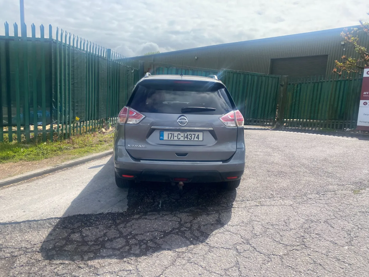 Nissan X-Trail 2017 ONLY 148KLMS - Image 2