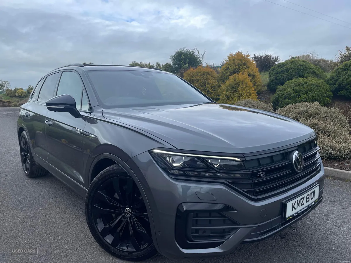 Volkswagen Touareg DIESEL ESTATE - Image 1