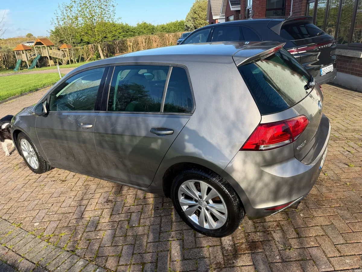 Volkswagen Golf 2013 - Image 2