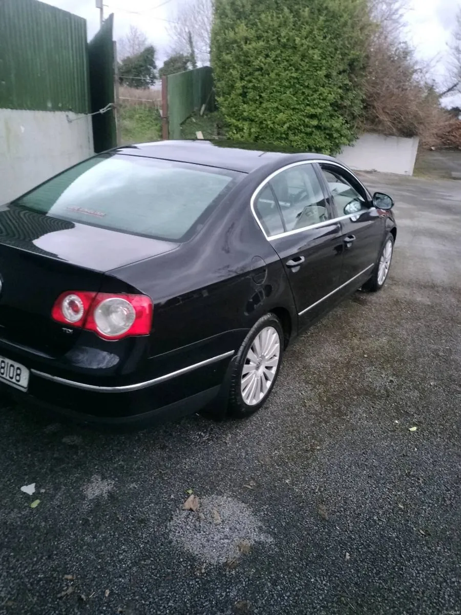 2008 vw Passat - Image 5