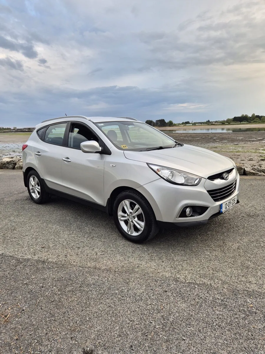 Hyundai ix35 - Image 1