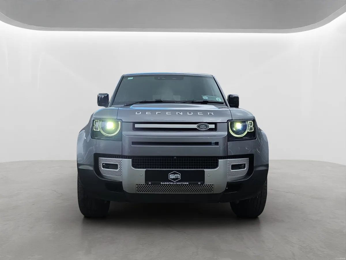 2023 LANDROVER DEFENDER D300 110 3 SEATER. - Image 2
