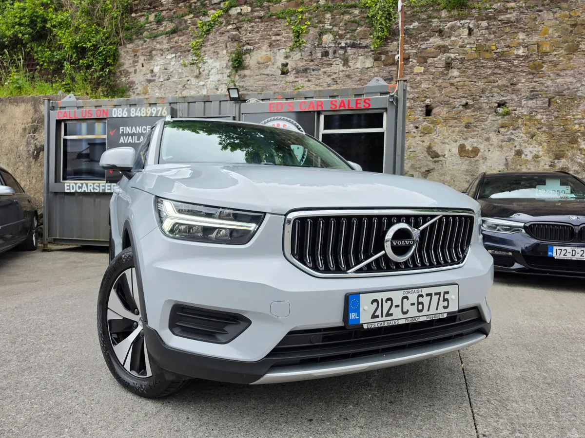 Volvo Xc40 Inscription T4 1.5 Petrol Plug In 2021 - Image 2