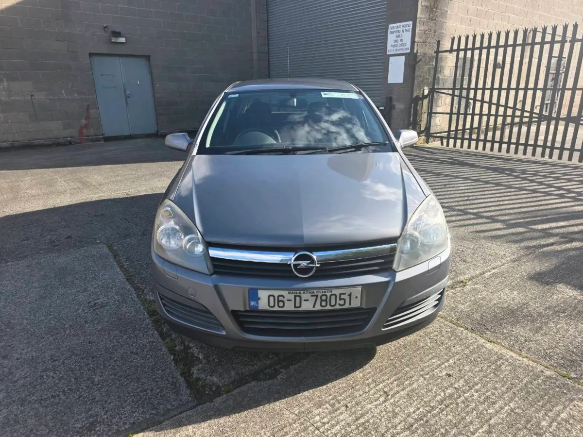 Opel Astra - Image 1