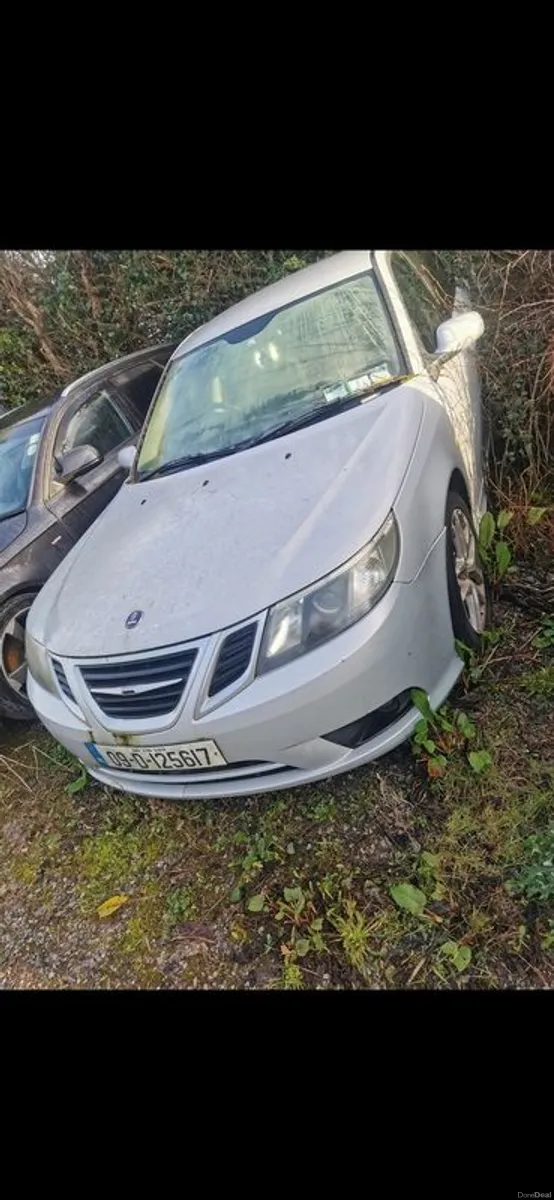 2011 Saab 9-3 - Image 4