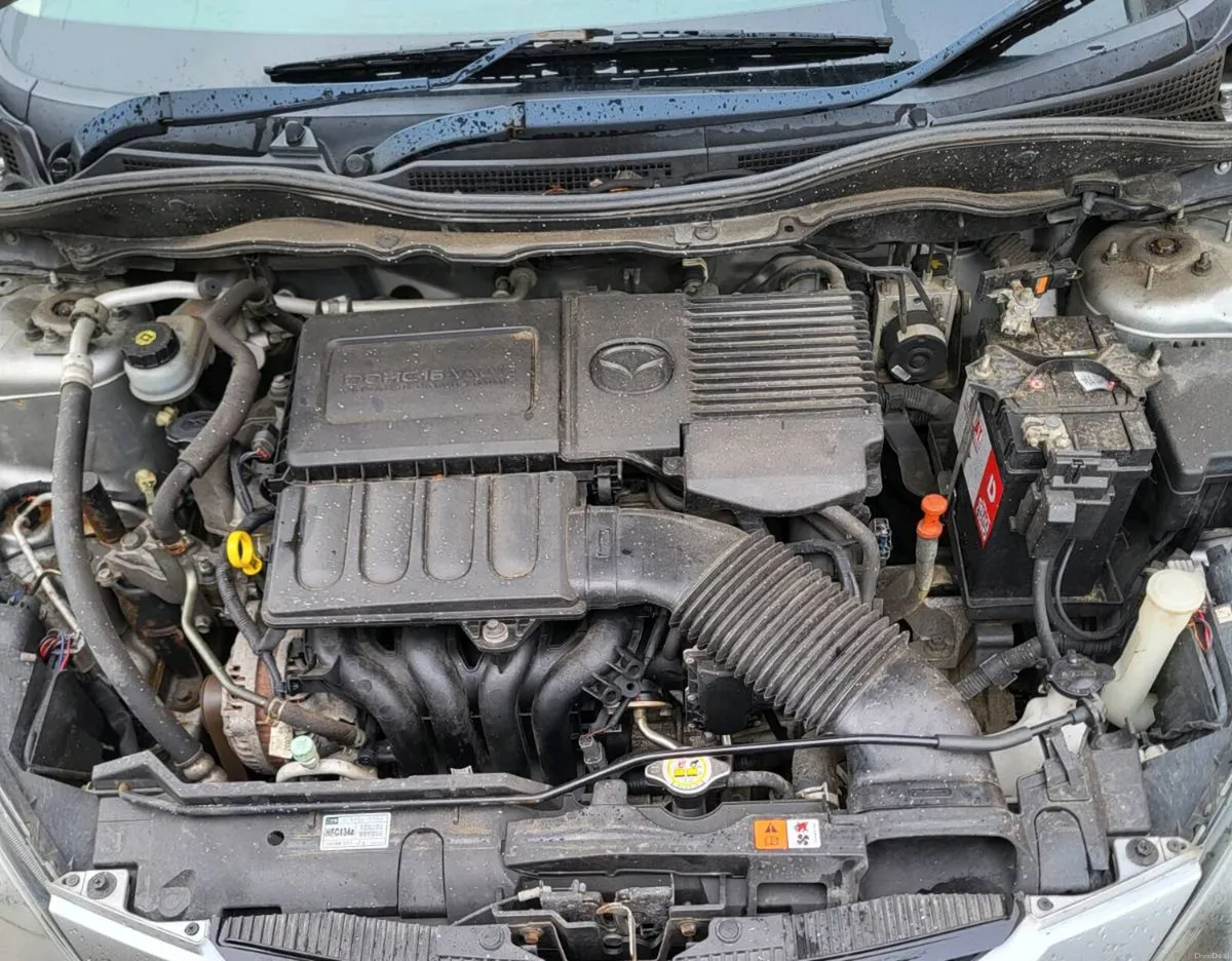 Mazda demio 1.3 petrol automatic 2010 - Image 2