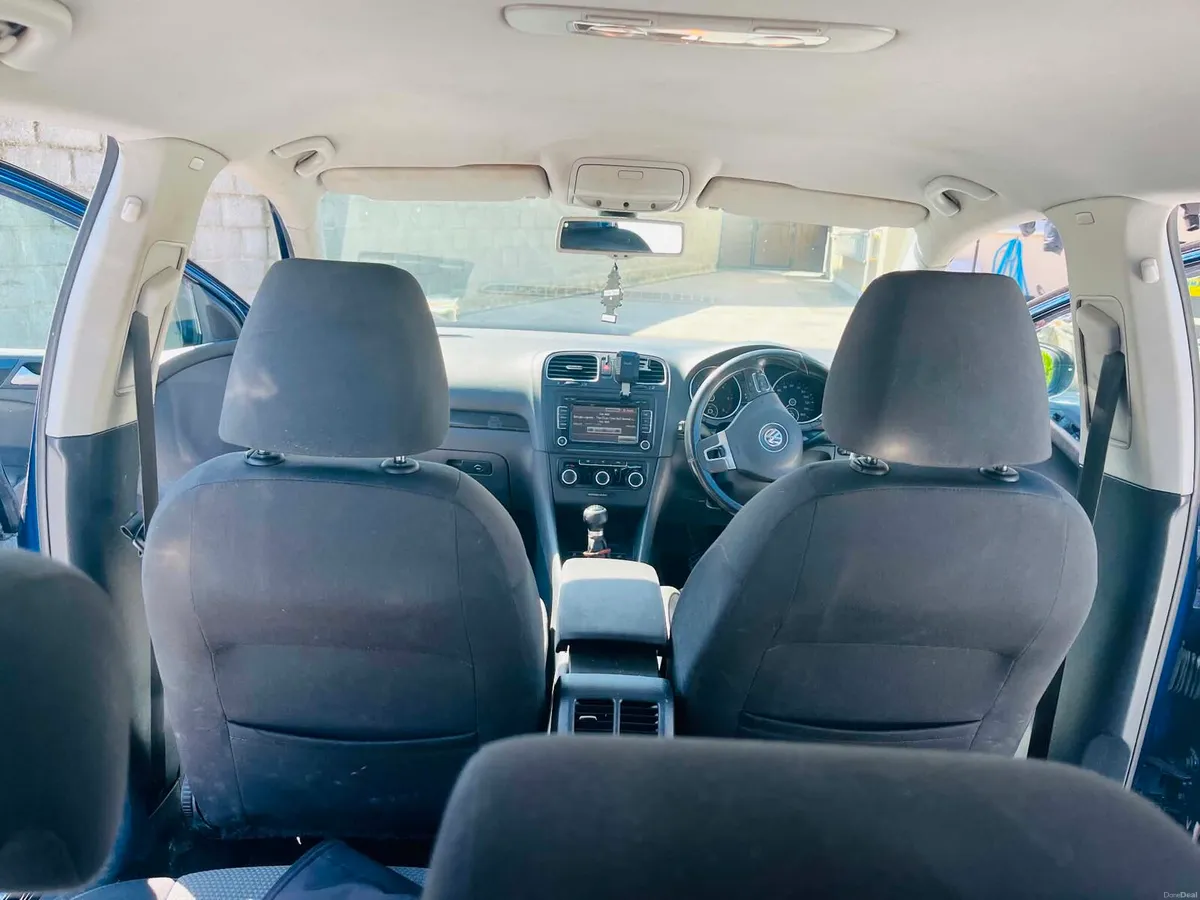 Voxwagion golf 1.6 diesel full test till May 2027a - Image 3