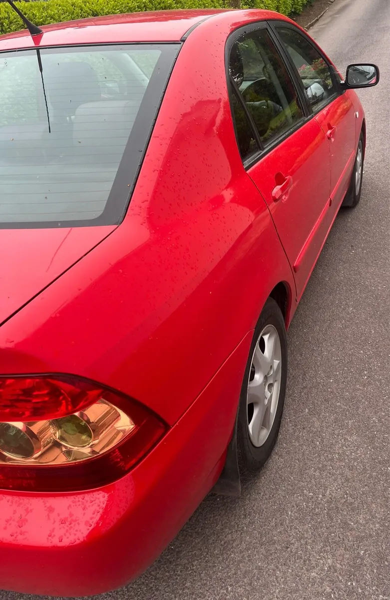 06 Toyota Corolla - Image 4