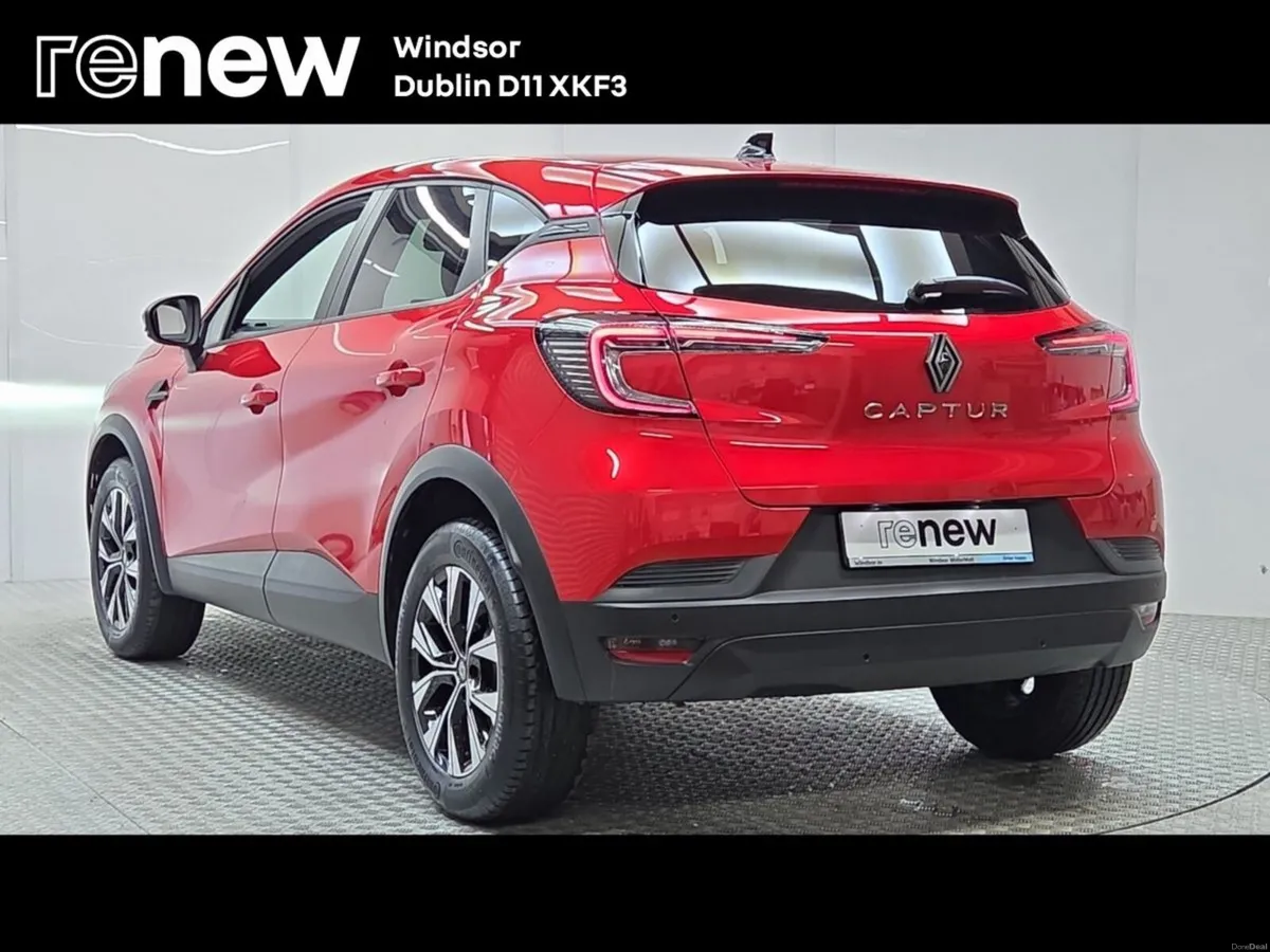 Renault Captur evolution TCe 115 E06X - Image 4