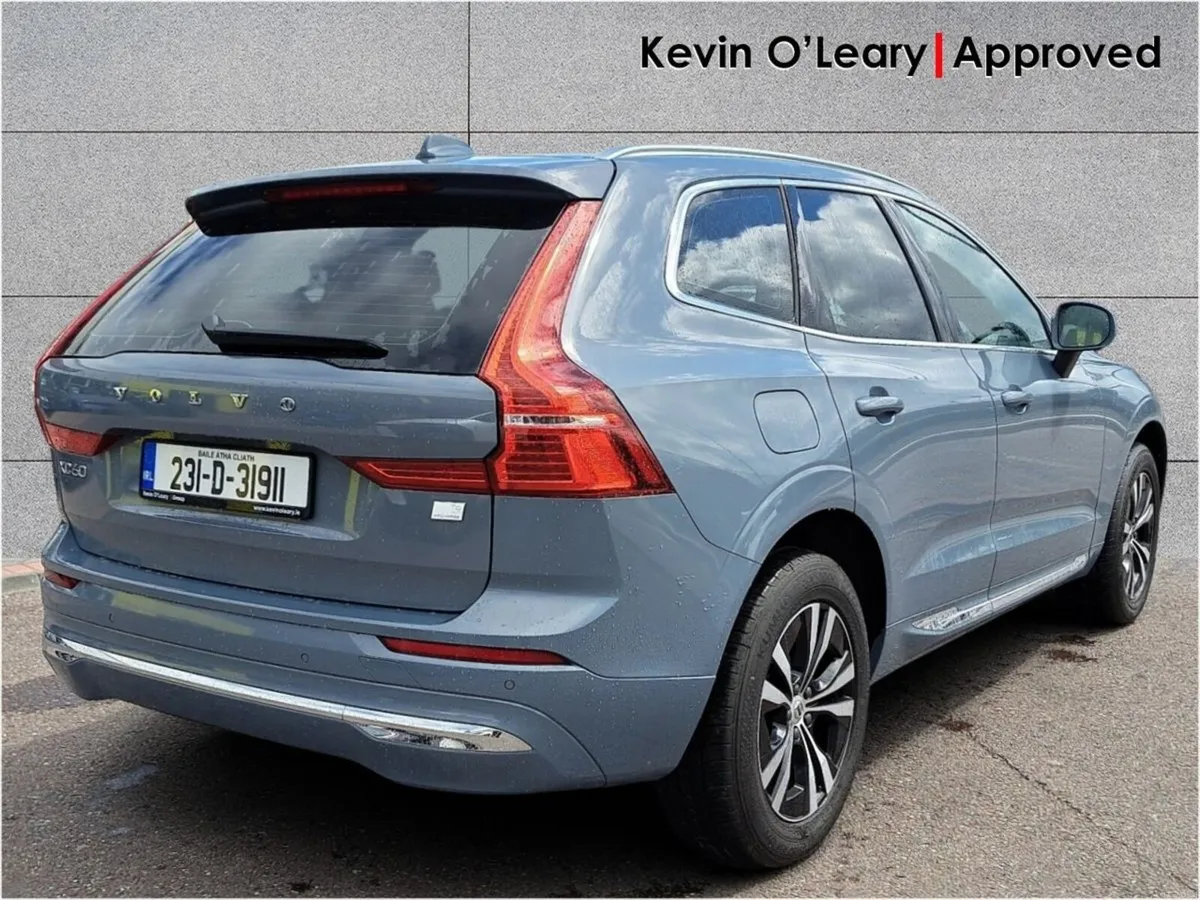 Volvo XC60 T6 Recharge PHEV 350hp AT8 Core - Image 3