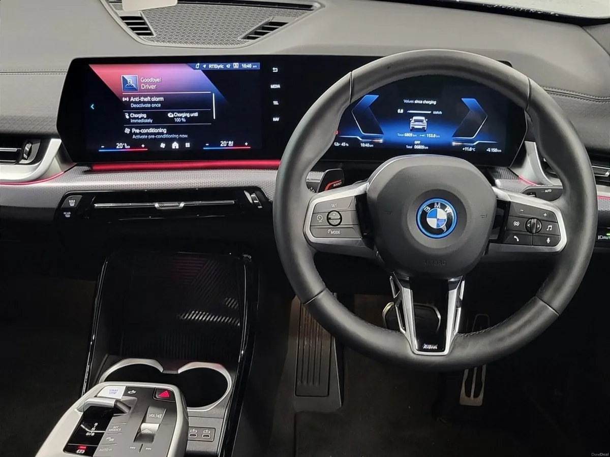 BMW iX2 eDrive20 M Sport - Image 5