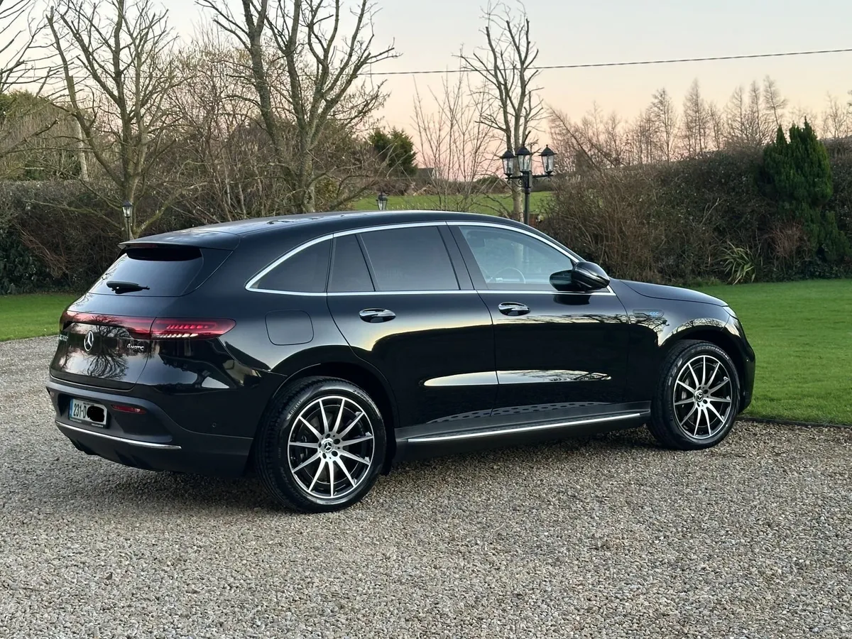 Mercedes-Benz EQC 2023 - Image 1