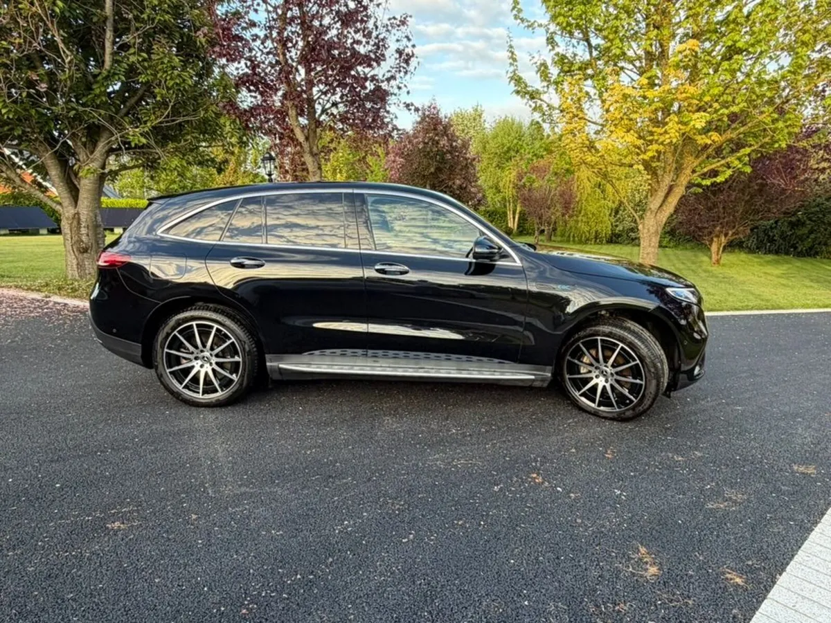 Mercedes-Benz EQC 2023 - Image 2