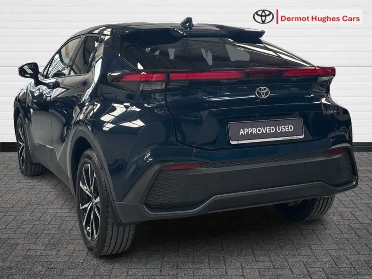 Toyota C-HR HYBRID SPORT AUTO - Image 2