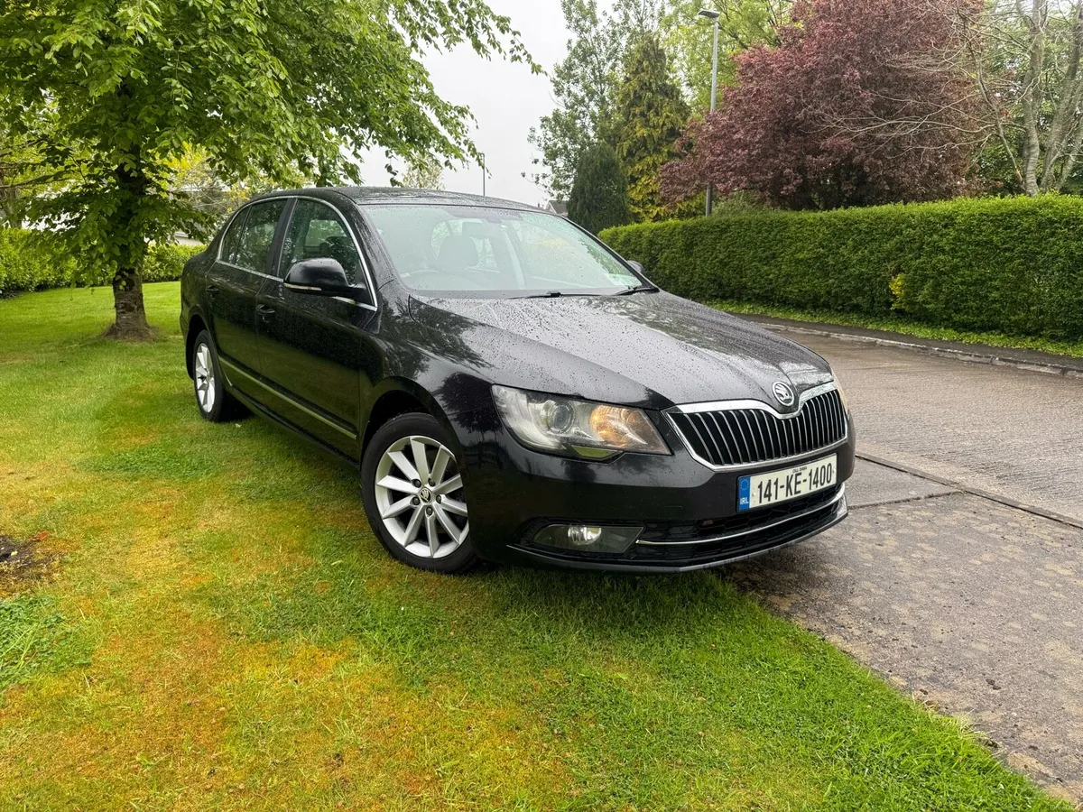 Skoda superb 2.0 TDI DSG Automatic.   €4250 - Image 3