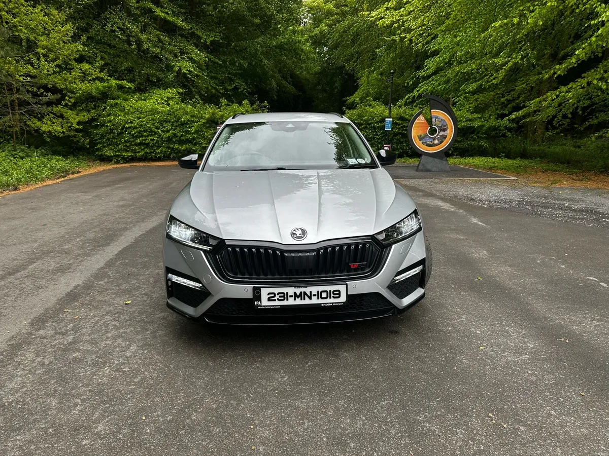 231 SKODA OCTAVIA 150ps SE L /VRS STYLE DSG - Image 2