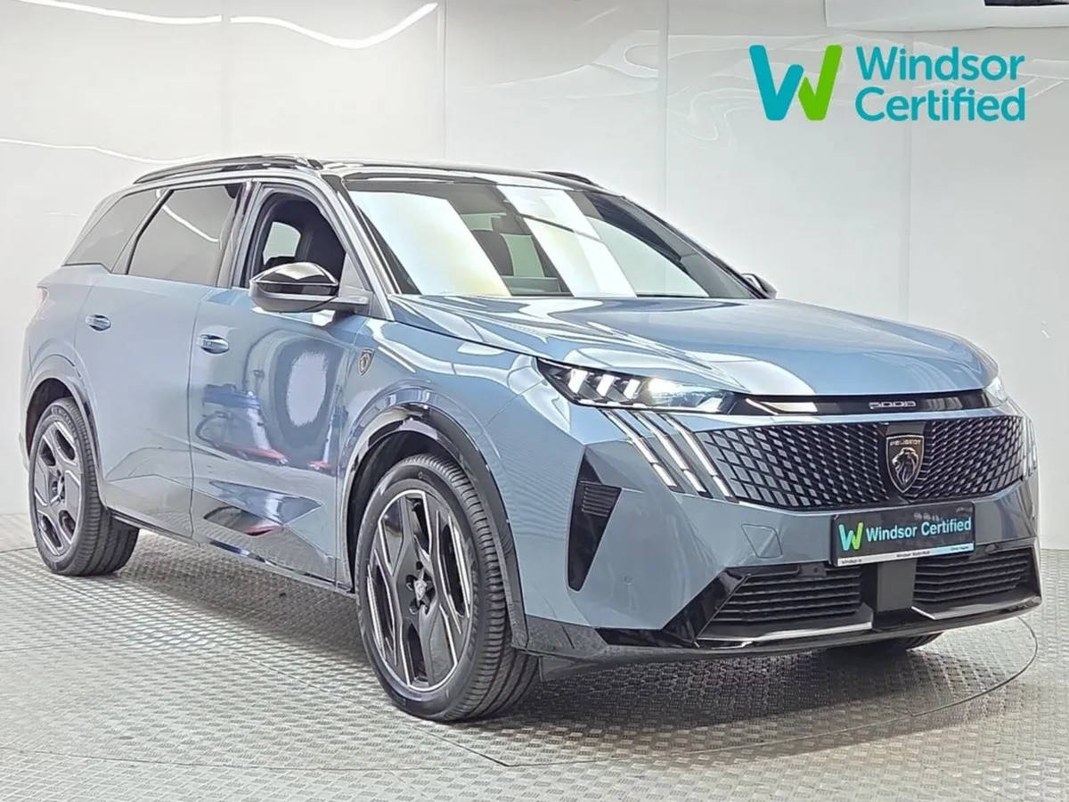 Peugeot 5008 E-5008 GT 73kWh EV - Image 1