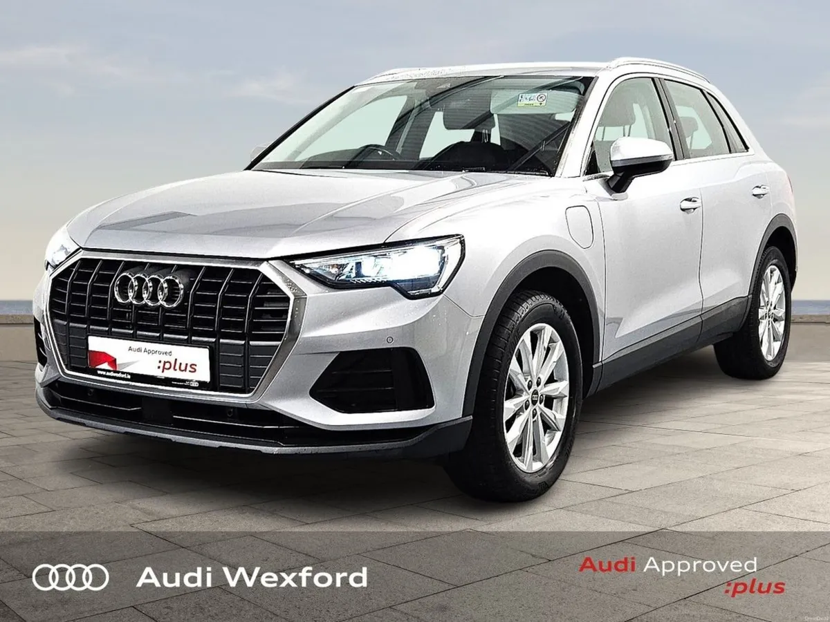 Audi Q3 45 TFSI E S Tronic SE  245HP AUTO €82p/w - Image 4