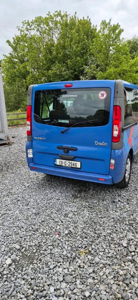 Renault trafic sl270 9 seats - Image 2