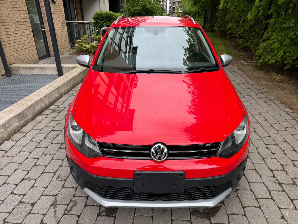 Volkswagen Polo Cross 2017 - Image 2