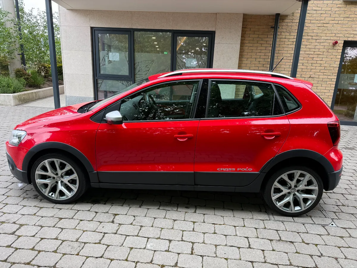 Volkswagen Polo Cross 2017 - Image 4