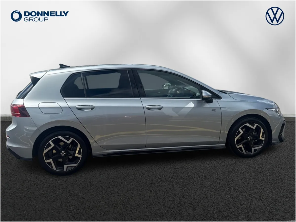 Volkswagen Golf Hatchback R-Line - Image 4