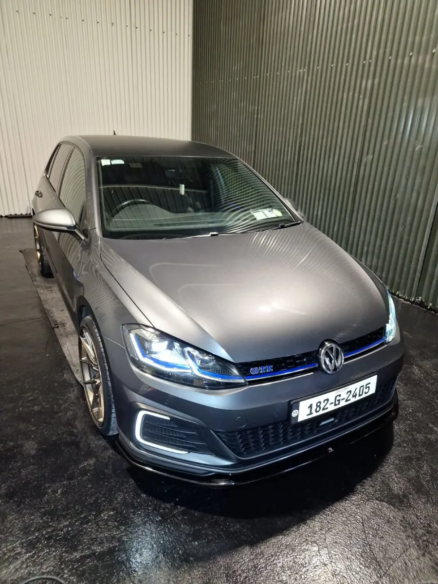 Volkswagen Golf GTE 2018 - Image 1