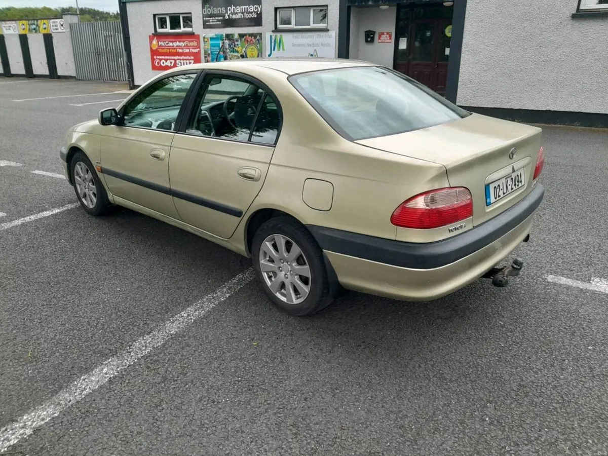 Toyota avensis - Image 3