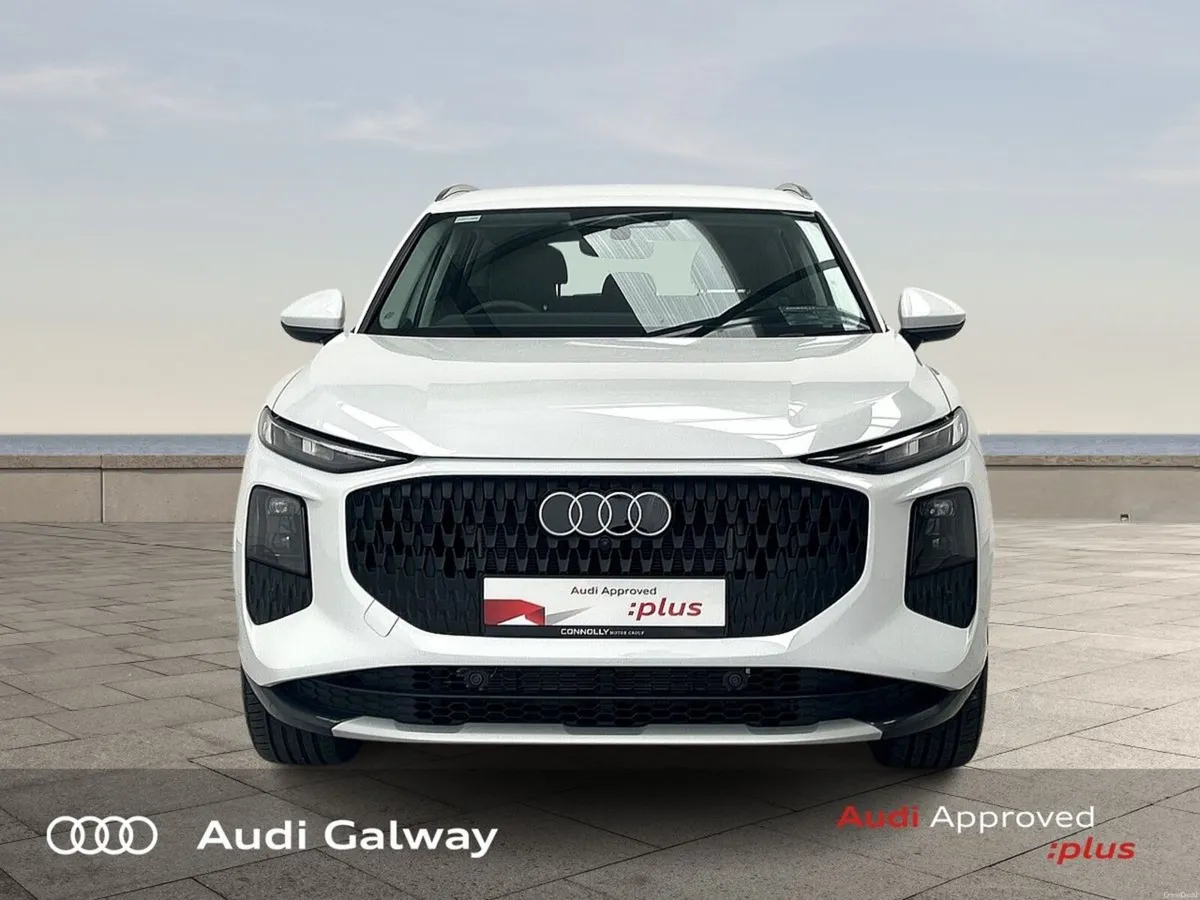 Audi Q3 €479 p/m - E-HYBRID SE 270 HP A/T - Image 2