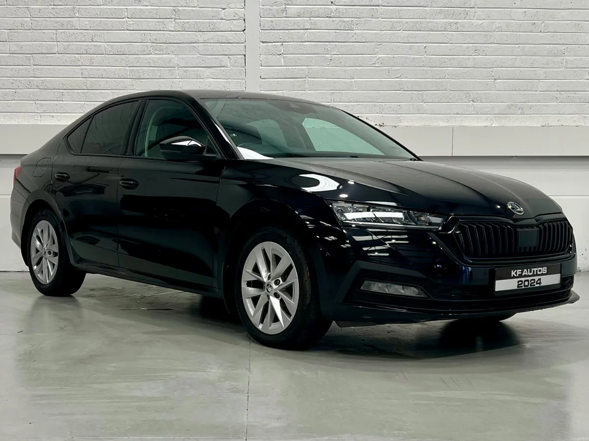 Skoda Octavia Ambition 2.0TDI 6 Speed Manual 5dr - Image 3