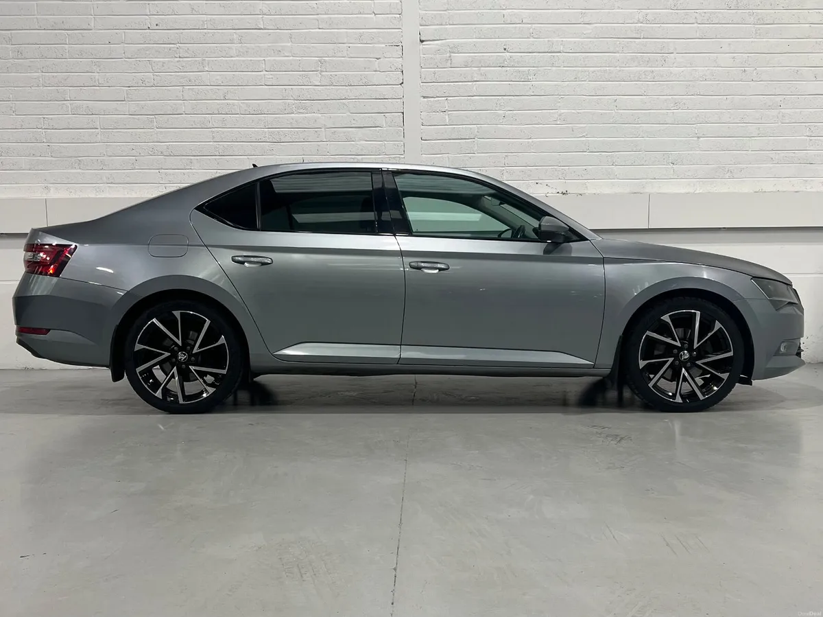 Skoda Superb Ambition | Sportline Styling | 2L Man - Image 4