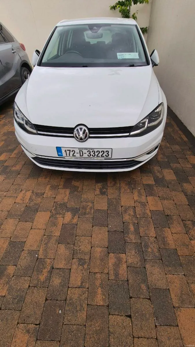 VW Golf 2017 Automatic for sale - Image 1
