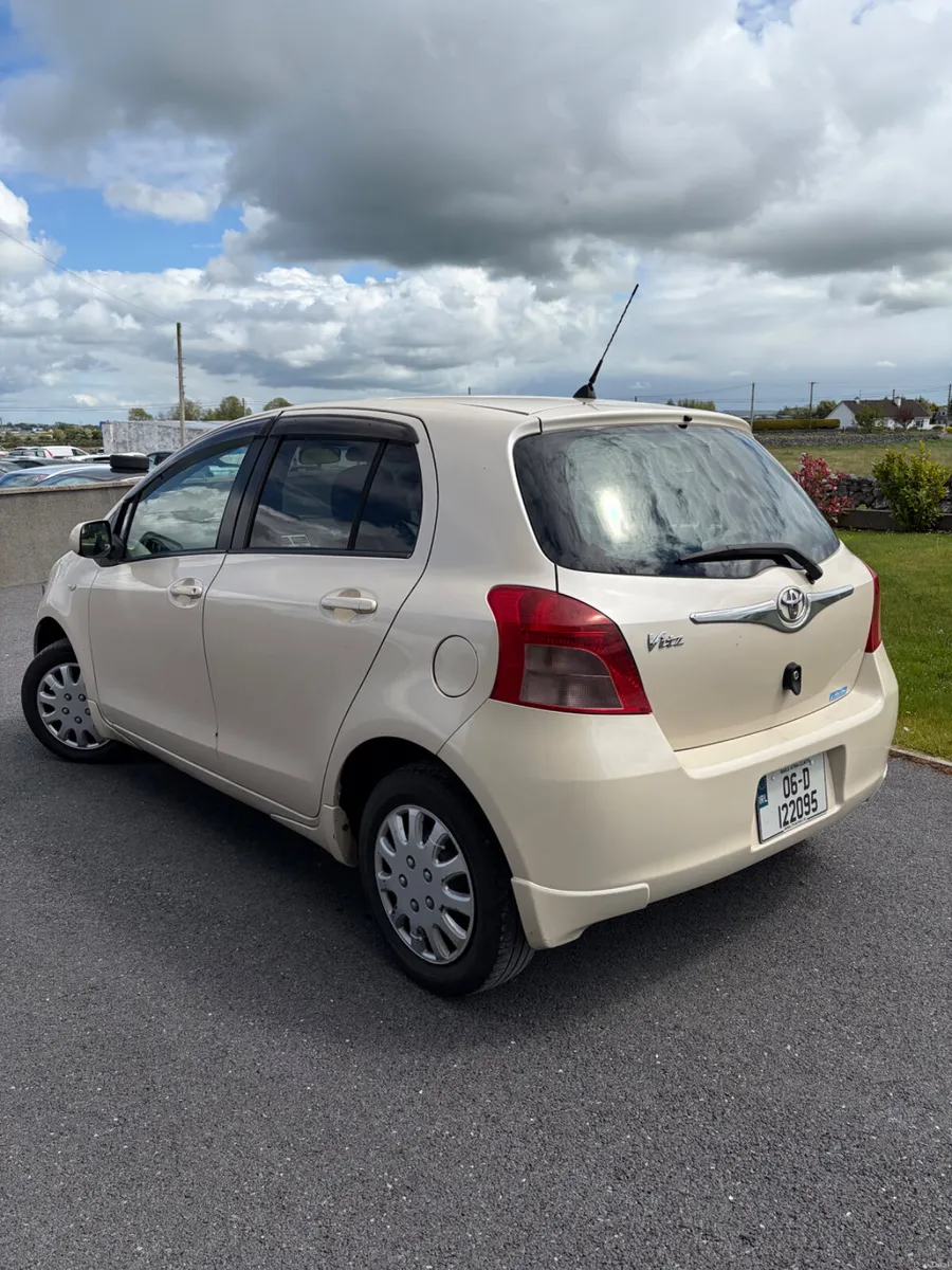 Toyota Vitz 2006 - Image 3