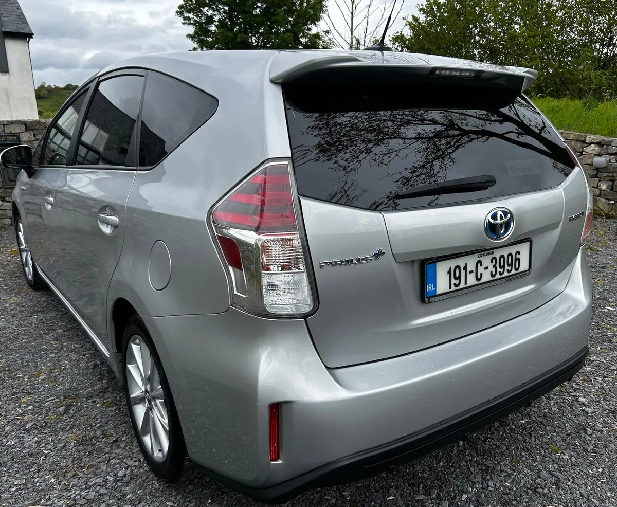 Toyota Prius+ 2019 - 7 seater - Image 3