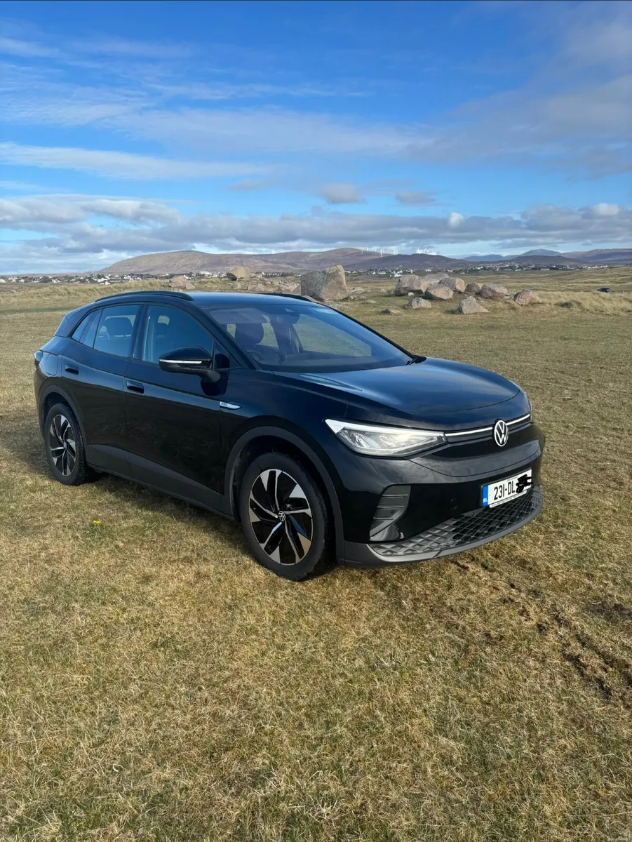 Volkswagen ID.4 2023 - Image 2