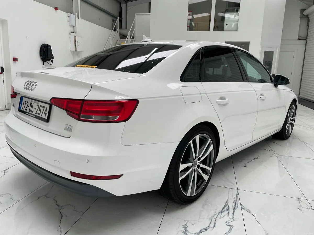 Audi A4 2017 - Image 3