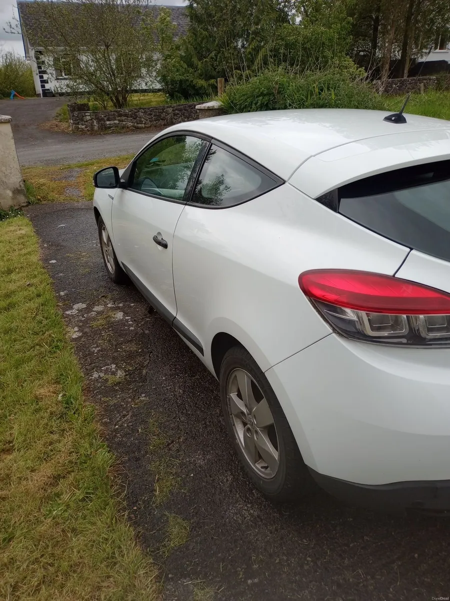 Renault Megane 2011 - Image 4