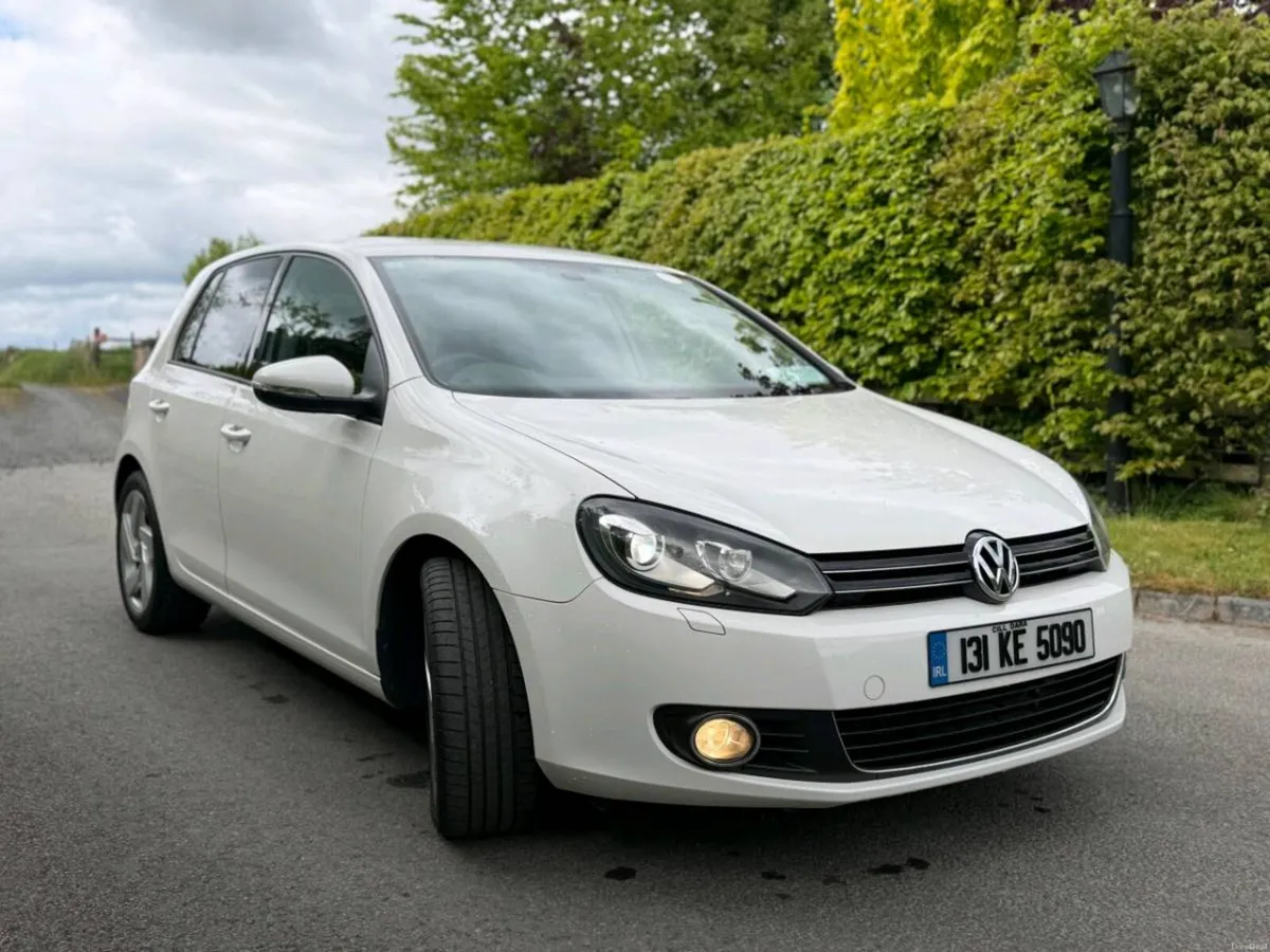 Volkswagen golf - Image 2