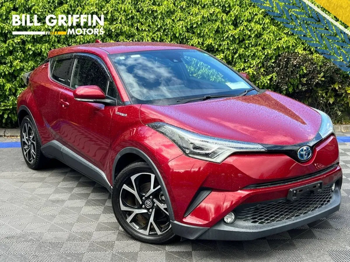 Toyota C-HR 1.8 HYBRID AUTO // FULL SERVICE HISTOR - Image 1