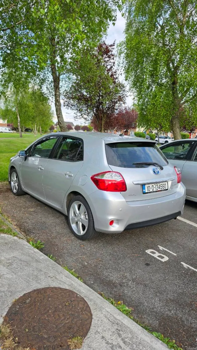 Toyota Auris1.8Hybrid NCT04/27  153k km 7200€ - Image 3