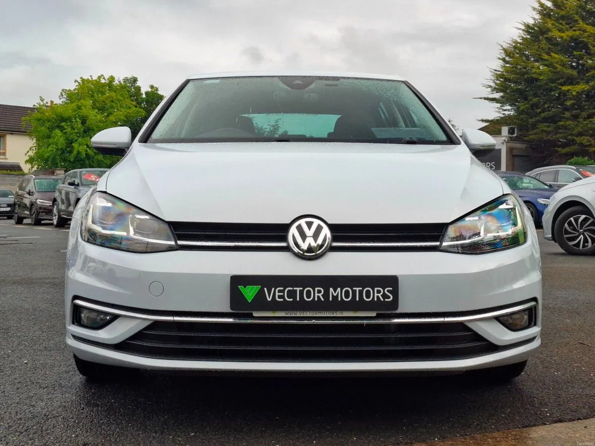 Volkswagen Golf COMFORTLINE 1.2 TSI PETROL AUTO NE - Image 3