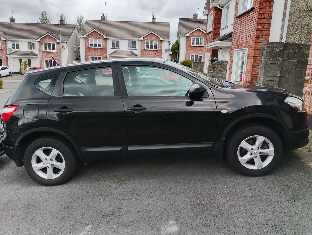 Nissan Qashqai 2010 - Image 3