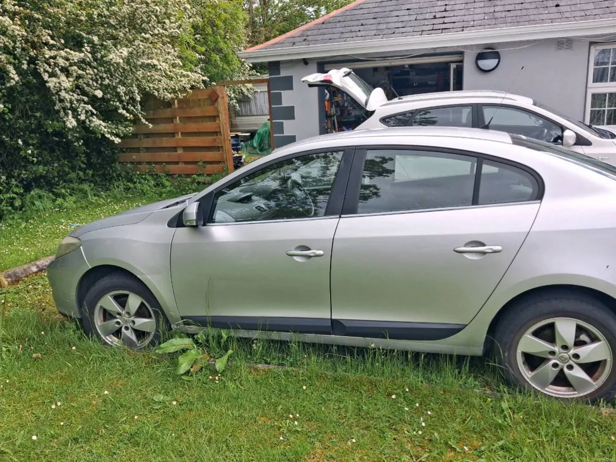 Renault fluency 2011 - Image 4