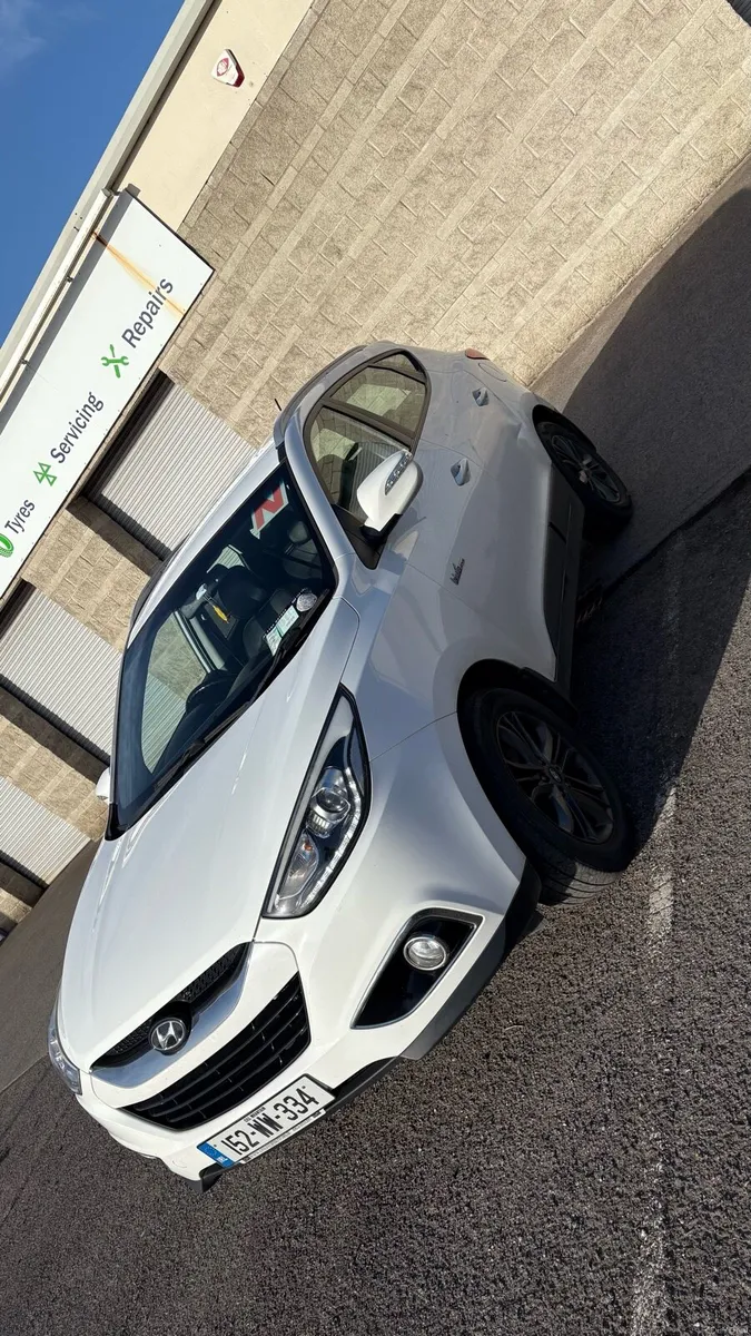 URGENT Hyundai ix35 2015 - Image 3