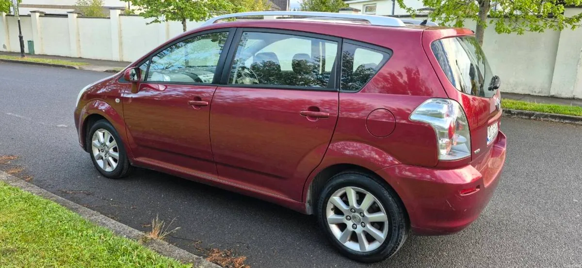 Toyota corolla verso Automatic nctd and taxed - Image 4