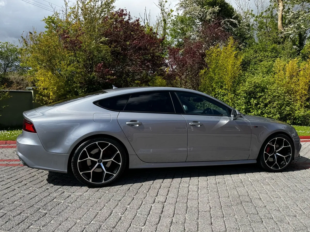 Audi A7 - Black Edition Quattro-Car Play - Low KM - Image 2