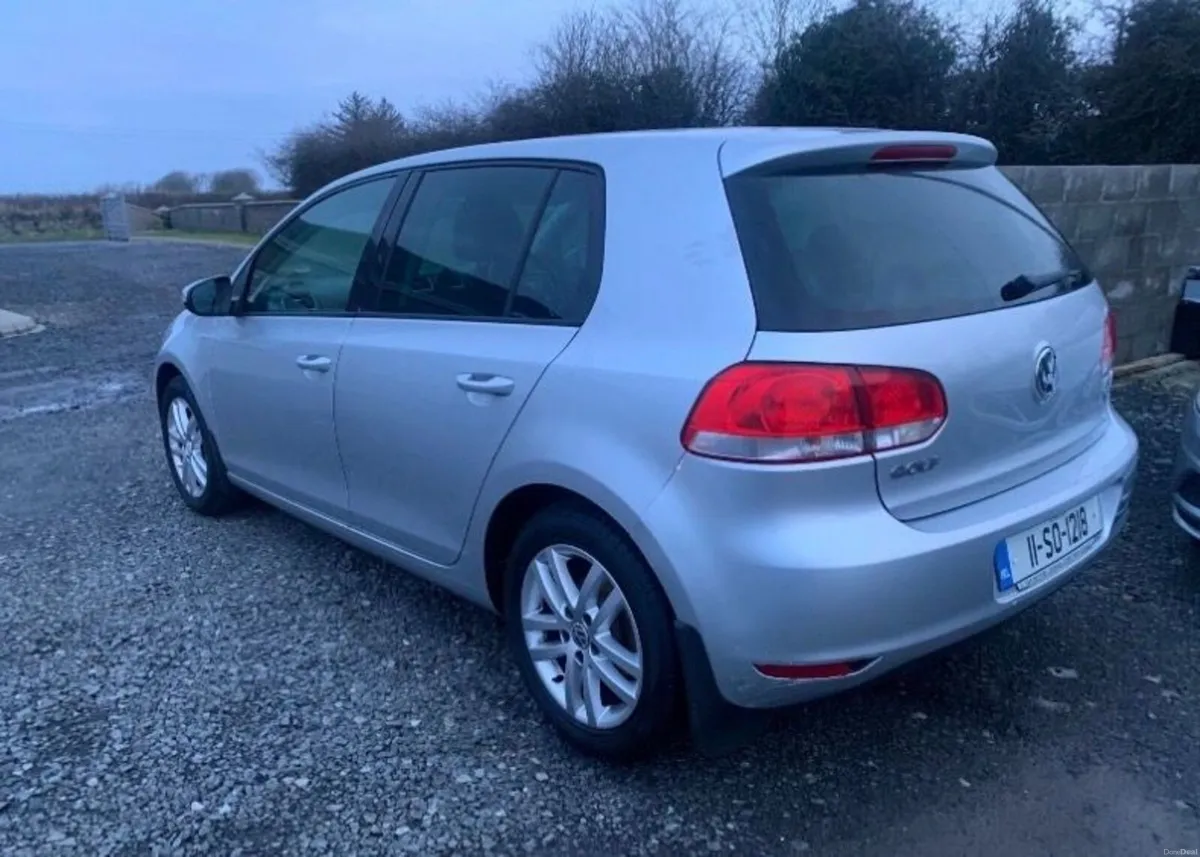Volkswagen Golf 2011 - Image 4