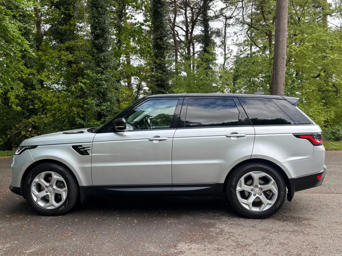 182 Land  Rover RangeRover Sport 3.0 Tdi S - Image 4