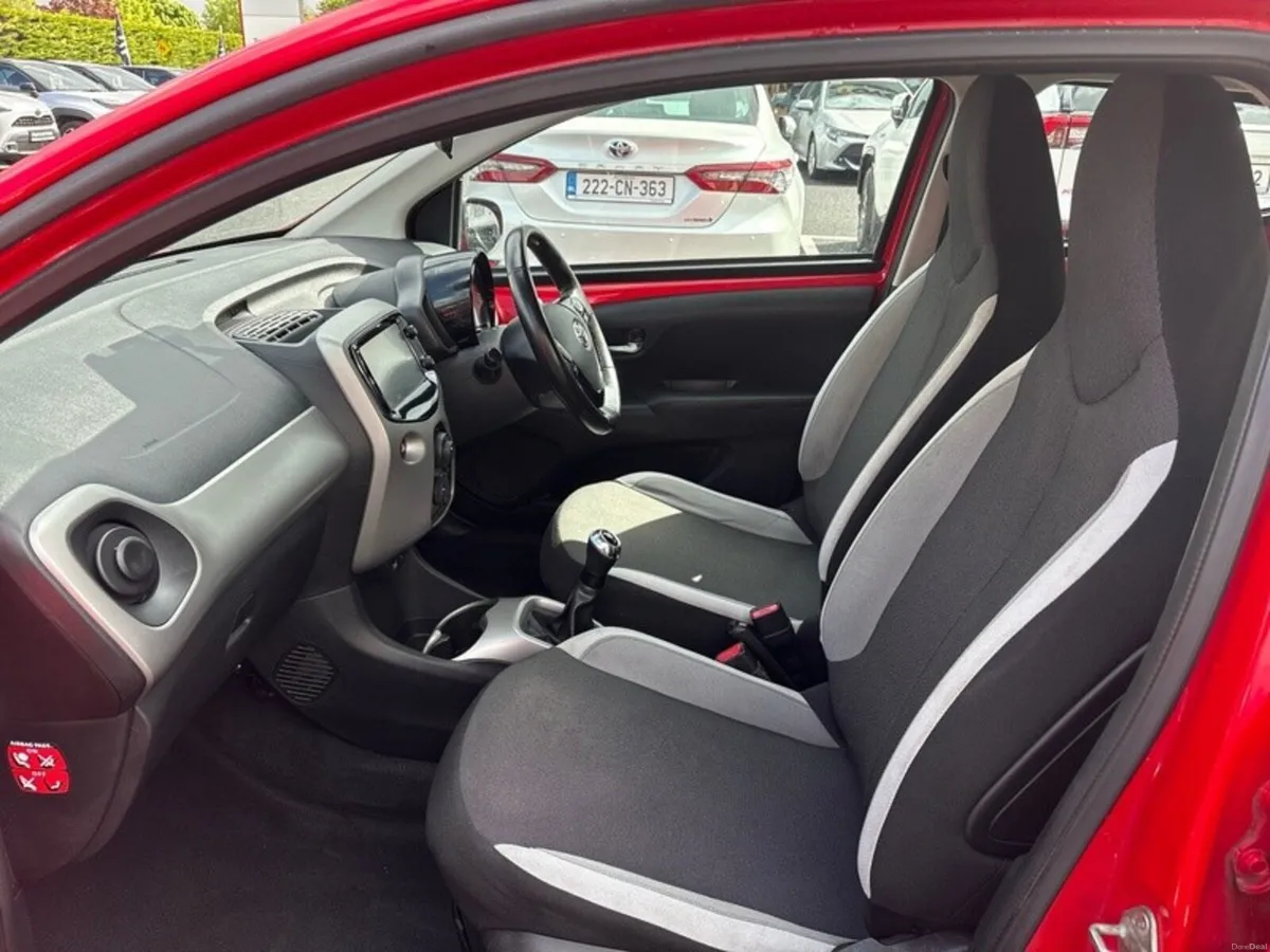 Toyota Aygo AYGO 1.0 X-PLAY 5 DOOR - Image 6