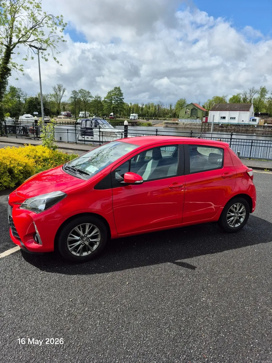Toyota Yaris 2018 - Image 3